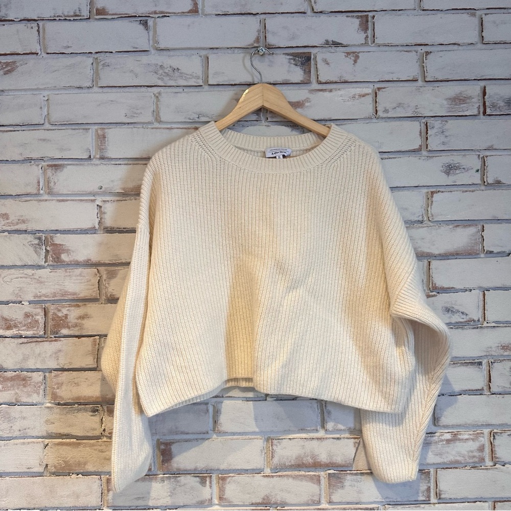 & Other Stories Off-White Cream Sweater Size Large